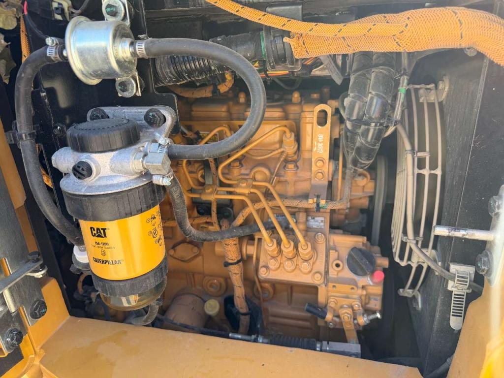 Caterpillar 303.5 CR Photo 11