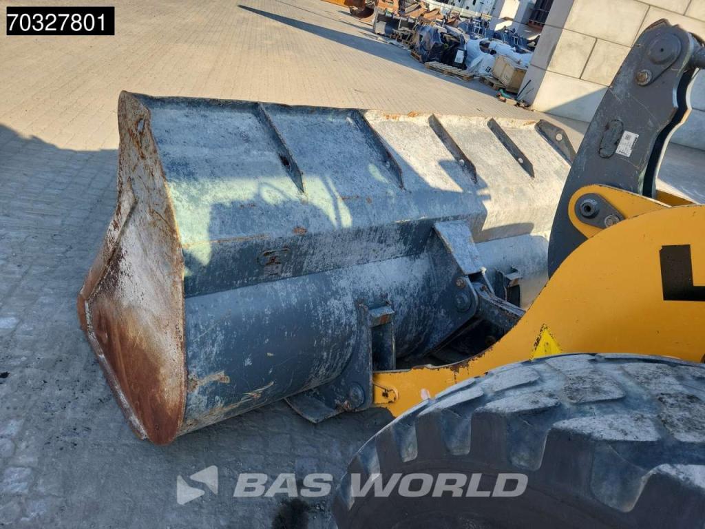 Liebherr L514 Photo 14