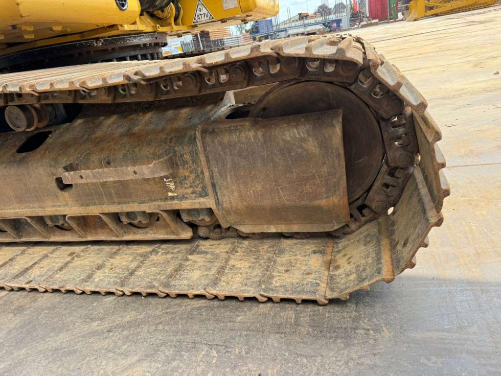 Caterpillar 323 07A Photo 16