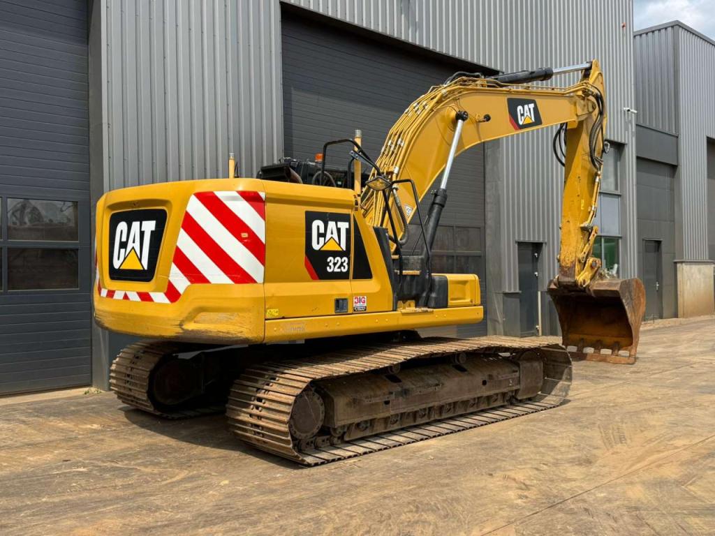 Caterpillar 323 07A Photo 5