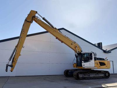 Liebherr R926LC - 15 Meter / GPS Prepaired / German Machine en vente par Boss Machinery