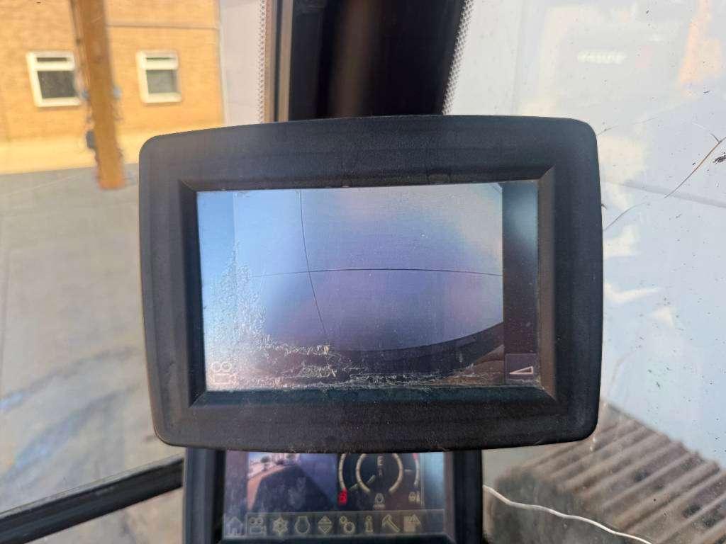 Liebherr R926LC - 15 Meter / GPS Prepaired / German Machine Photo 10
