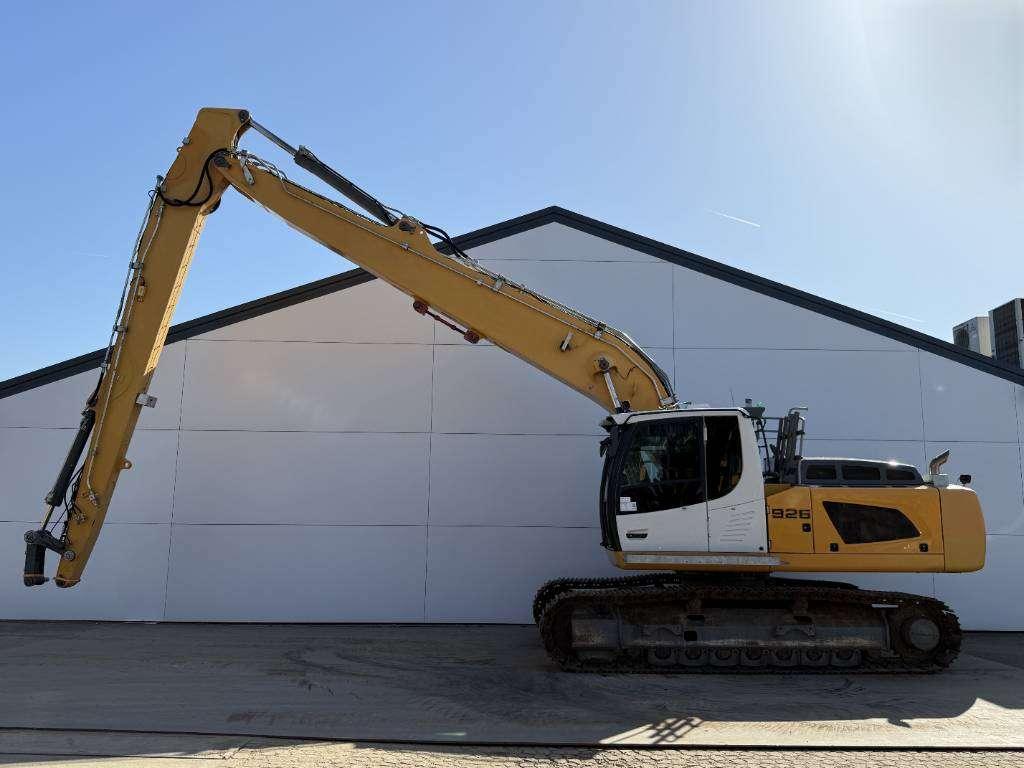 Liebherr R926LC - 15 Meter / GPS Prepaired / German Machine Photo 2