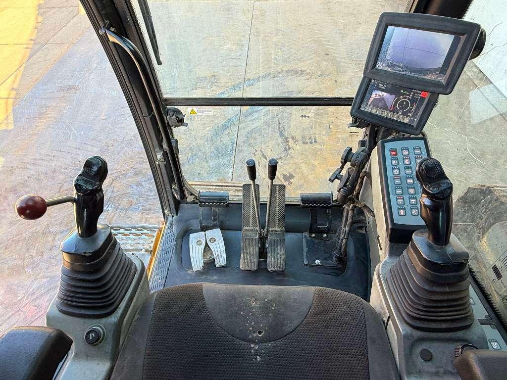 Liebherr R926LC - 15 Meter / GPS Prepaired / German Machine Photo 8