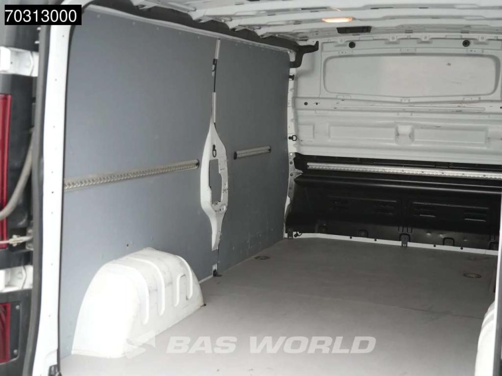 Renault Trafic 130pk L2H1 Navi LED Airco Cruise Camera Parkeersensoren Euro6 L2 Airco Cruise control Photo 12