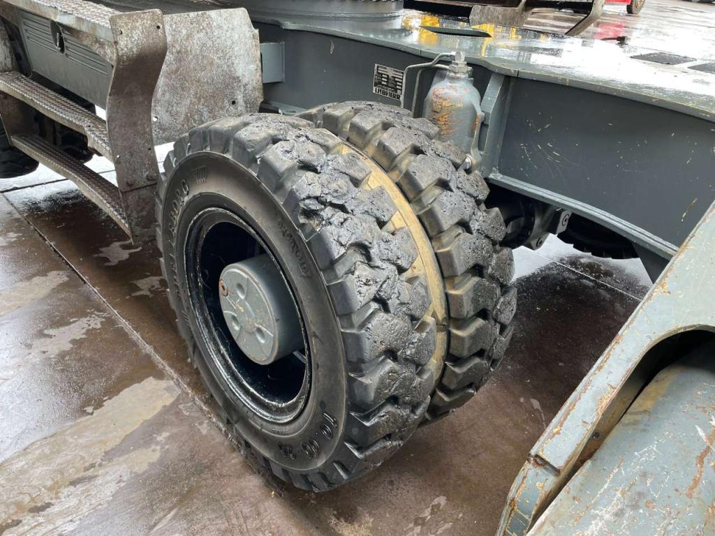 Liebherr LH30 M - Material Handler Photo 13