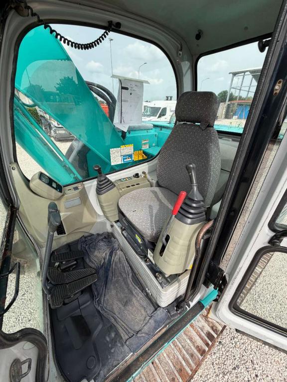 Kobelco SK135SF Photo 14