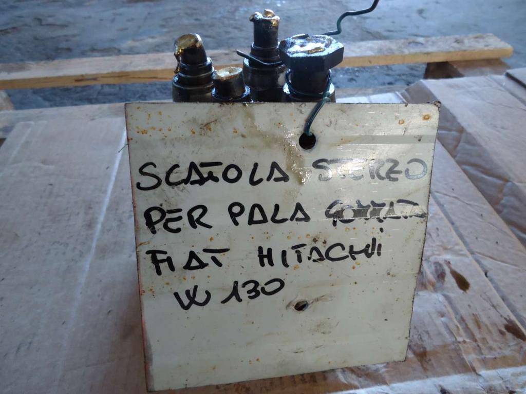 Boîtier de direction pour Fiat Hitachi W130 Photo 3