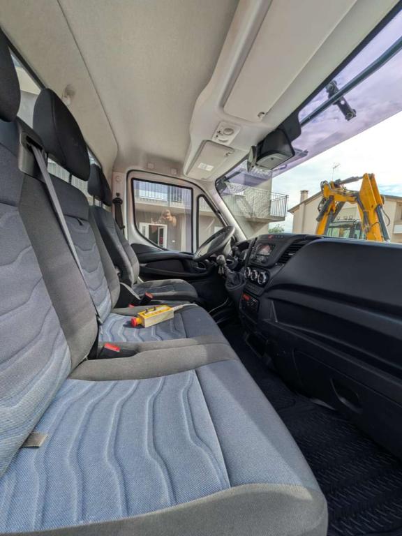 Iveco Daily 72C18 Photo 11