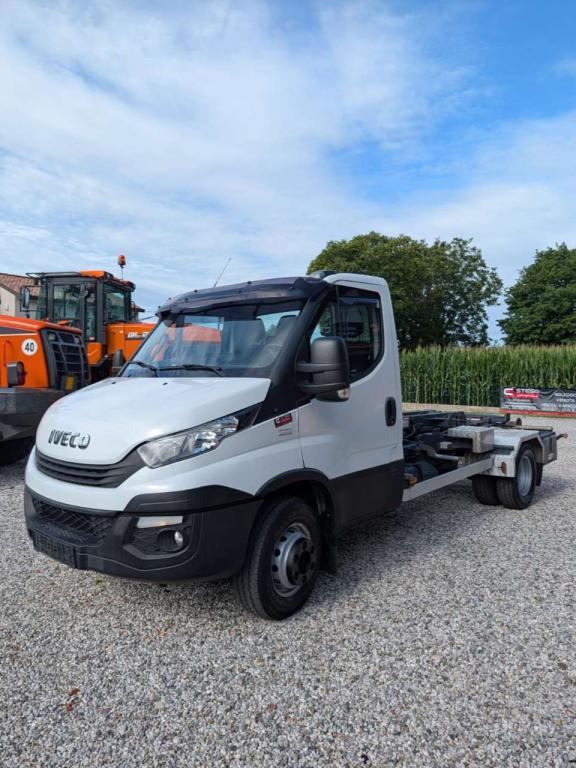 Iveco Daily 72C18 Photo 8