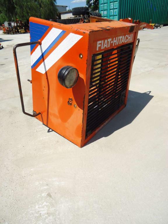 Mascherone pour Fiat Hitachi FR160 Photo 1