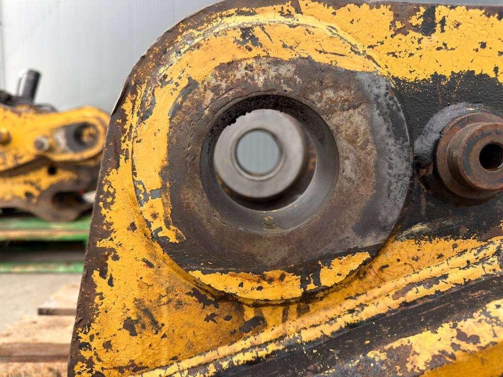 Verachtert CW40 - M318D / 320D / 320E / 320F / 323D / 323E / Photo 8