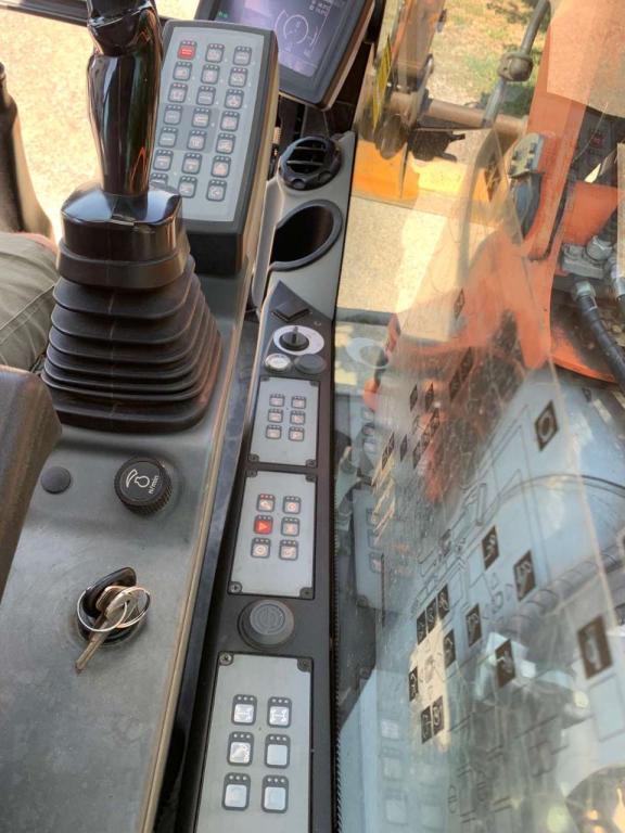 Liebherr A910 COMPACT Photo 6