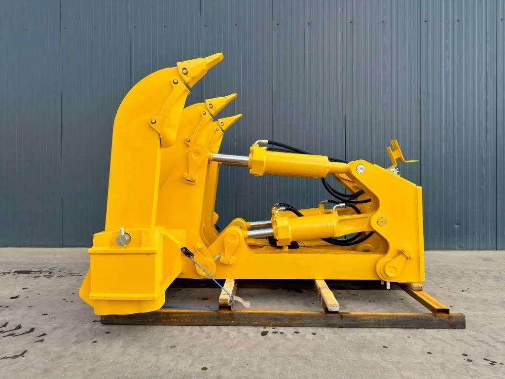 Komatsu D155 Photo 2