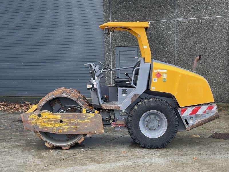 Atlas Copco DYNAPAC CA 1300 D Photo 2