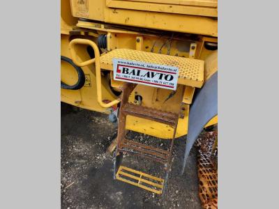 Volvo step platform VOE15166131 for Volvo L60E, L60F, L70E, L70F... en vente par Balavto