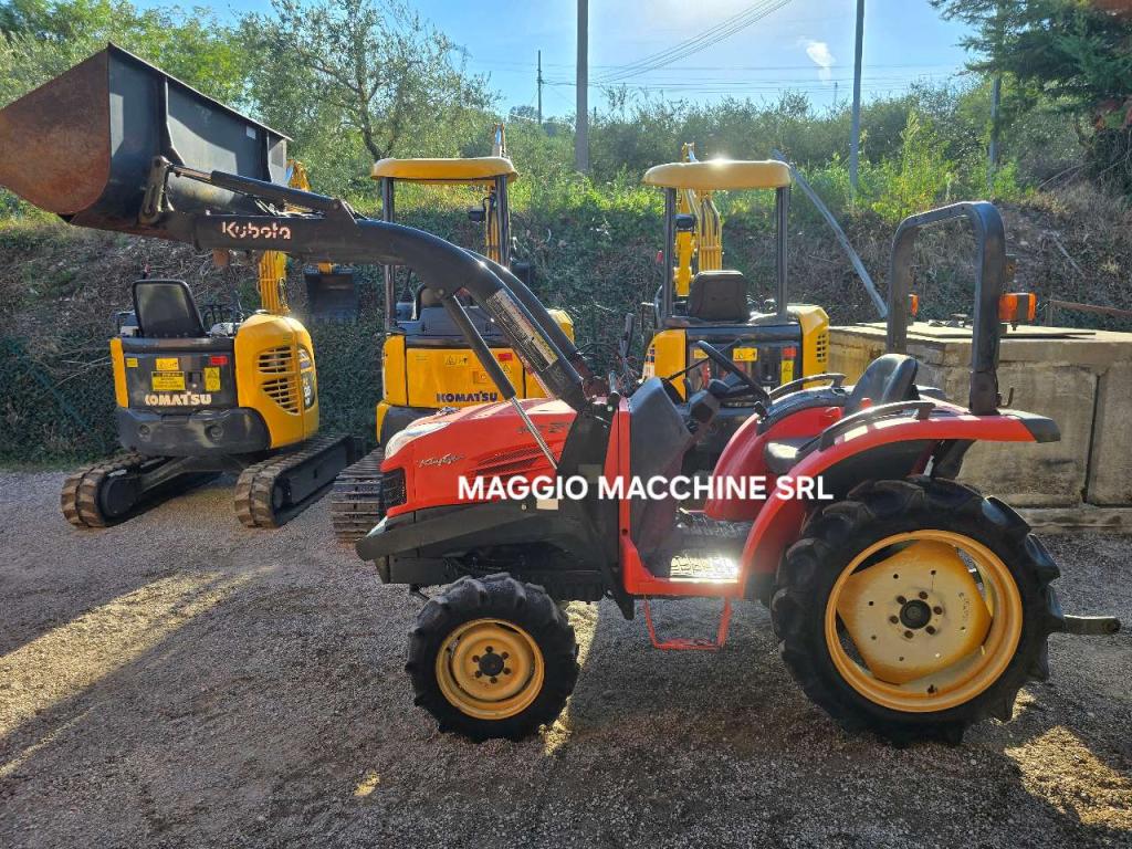 Kubota KT 215 Photo 1
