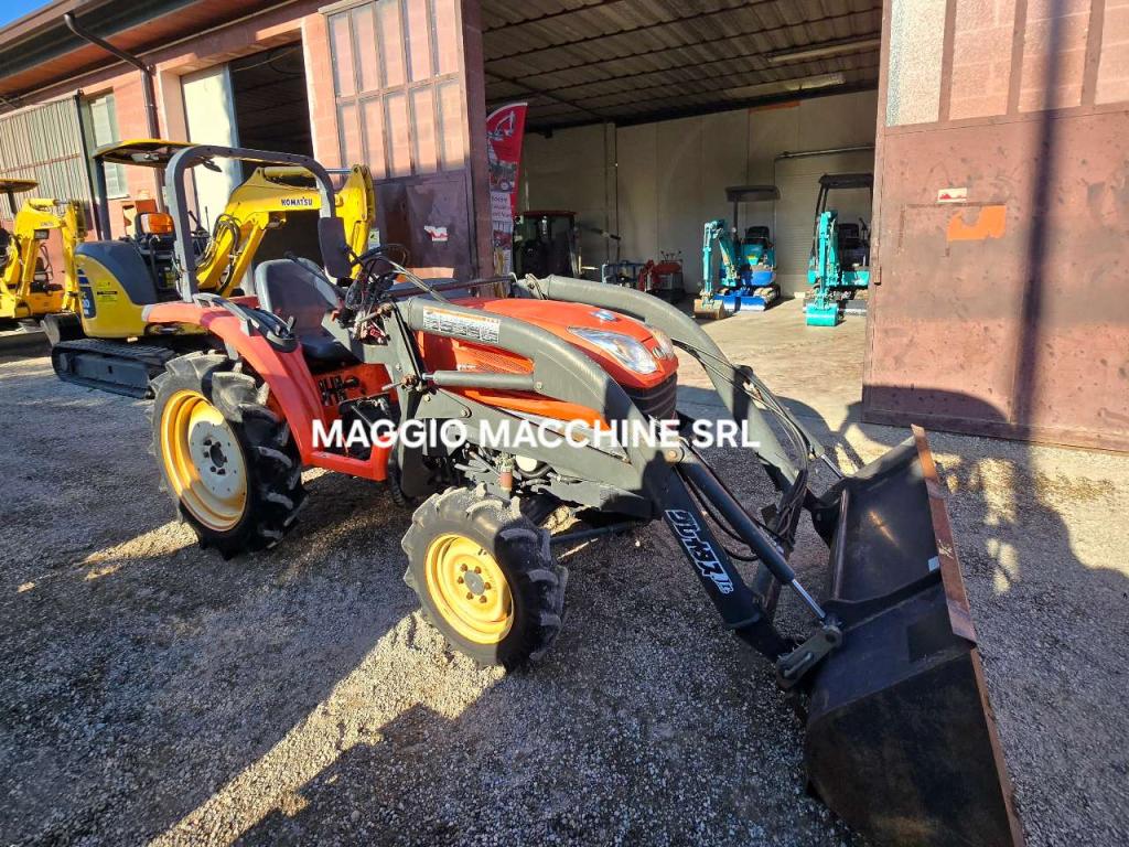 Kubota KT 215 Photo 4