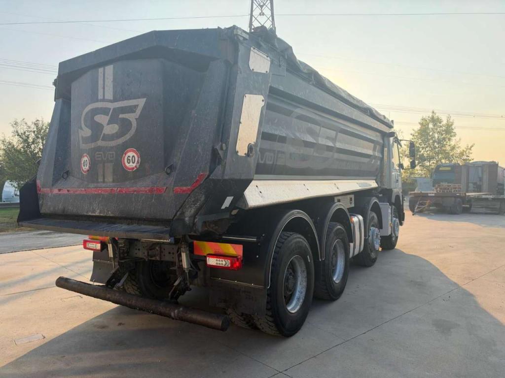 Volvo FMX 460 Photo 5