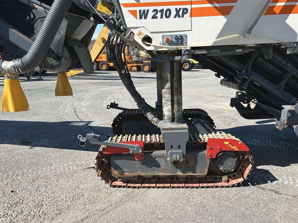 Wirtgen W 210 XP Photo 14