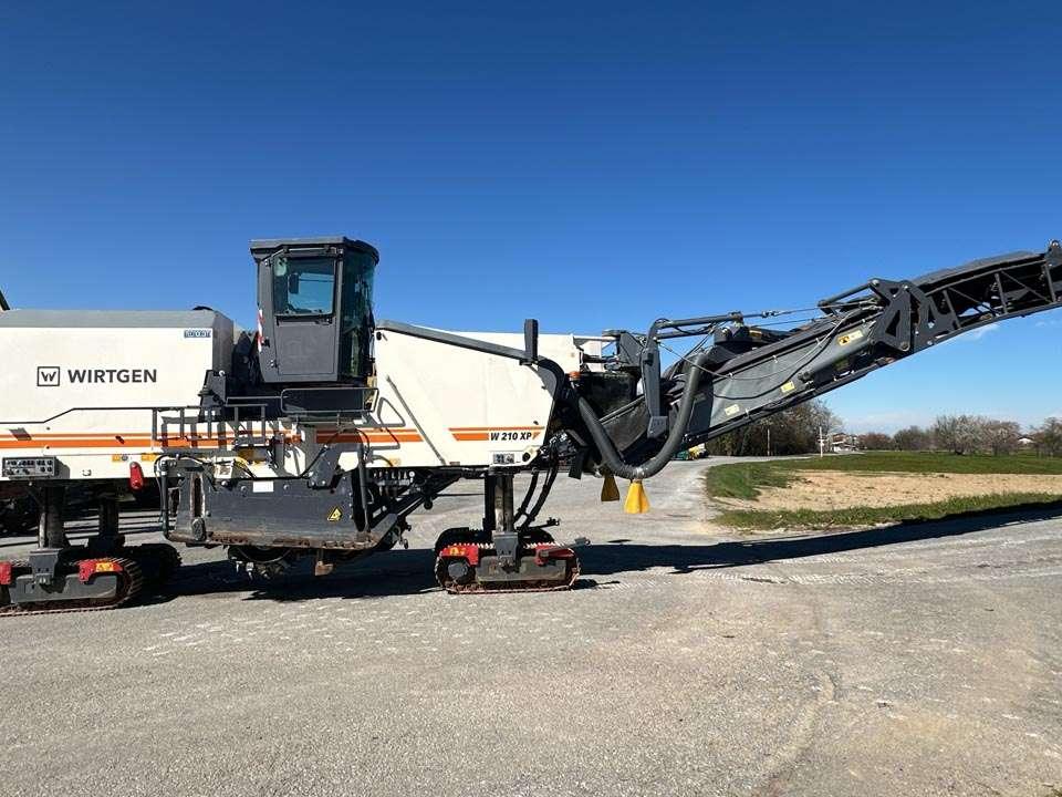 Wirtgen W 210 XP Photo 22