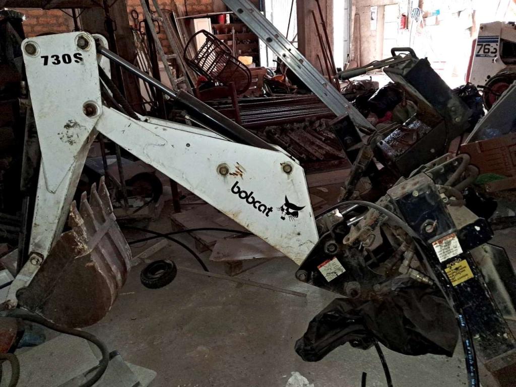 Bobcat 730S Photo 2