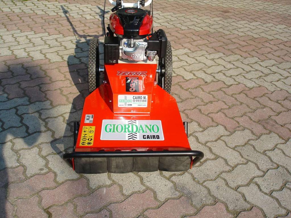 Tekna TRIMMER SFALCIATUTTO SEMOVENTE CON RUOTE MOTRICI TEKNA TR 60 Photo 17