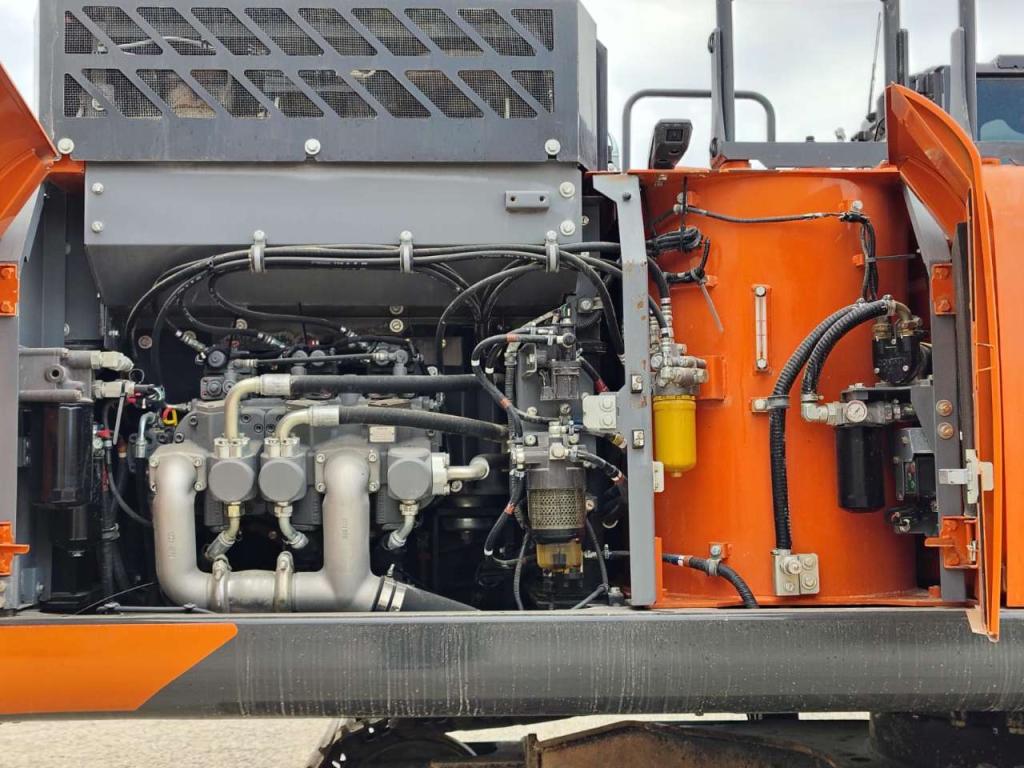 Hitachi ZX 350 LCN-7 Photo 10