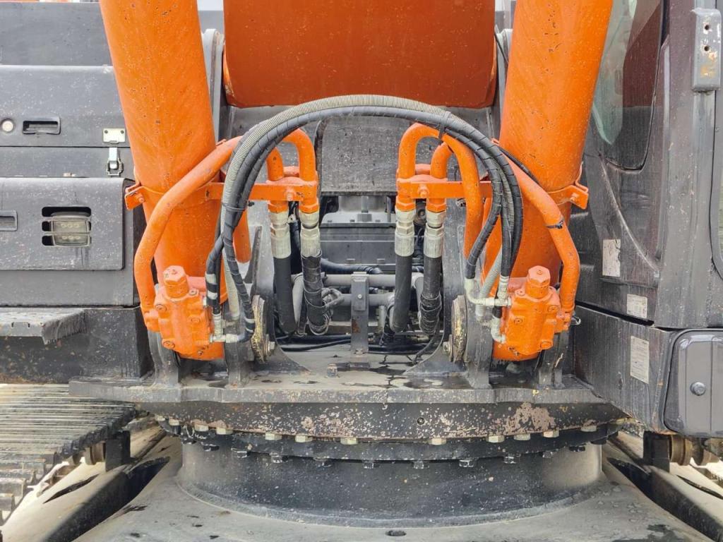 Hitachi ZX 350 LCN-7 Photo 9