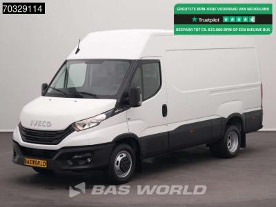 Iveco Daily 35C18 3.0L Automaat Dubbellucht L2H2 3,5t Trekhaak 180PK Airco Cruise Euro6 L2 Airco Trekhaak en vente par BAS World B.V.
