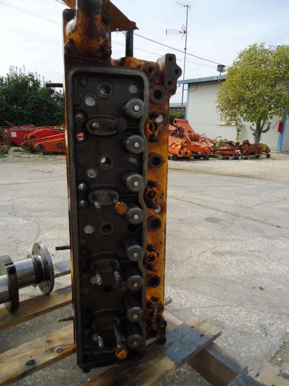 Culasse pour Fiat AD7 - FL8 - NUMERO 585243 Photo 1
