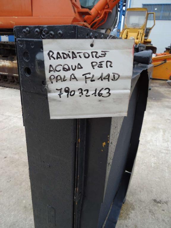 Radiateur eau pour Fiat Allis FL14D - CODICE 79032163 - Photo 5