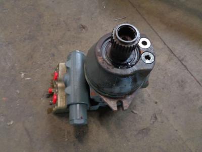 Moteur de traction pour Liebherr 924 B en vente par PRV Ricambi Srl
