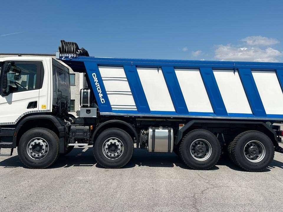 Scania P500 XT 8x4 Photo 2