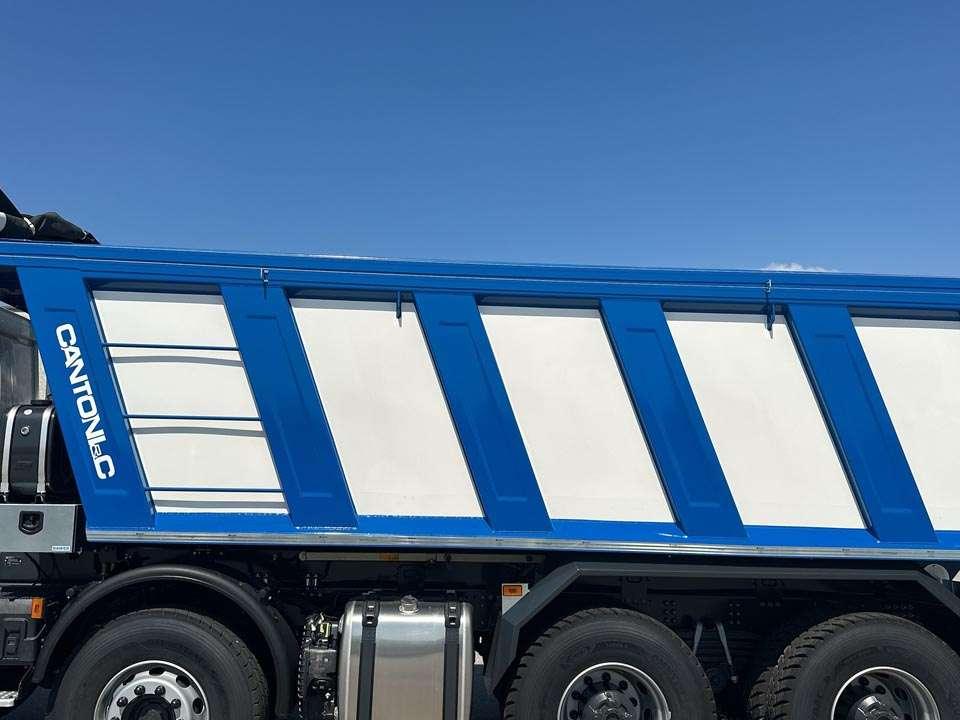 Scania P500 XT 8x4 Photo 9