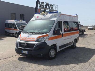 Fiat DUCATO AMBULANZA en vente par Massucco T. Srl