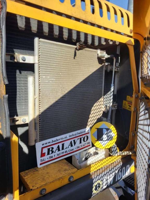 Volvo radiator 14614900 for Volvo EW160D Photo 1