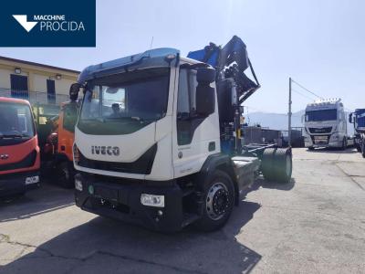 Iveco EUROCARGO 180-320 en vente par Procida Macchine S.r.l.