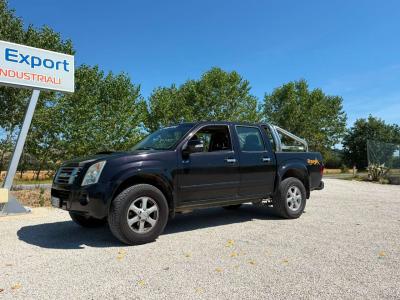 Isuzu 4X4 en vente par Bridge Export Srl