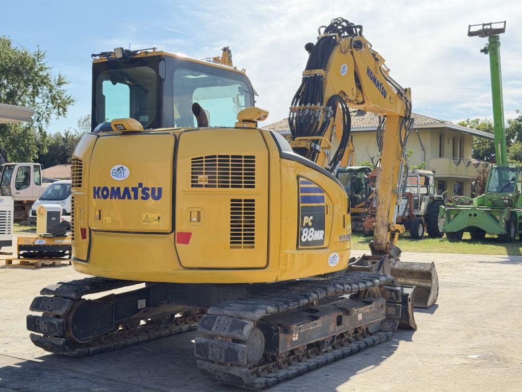 Komatsu PC88MR-11E0 Photo 3