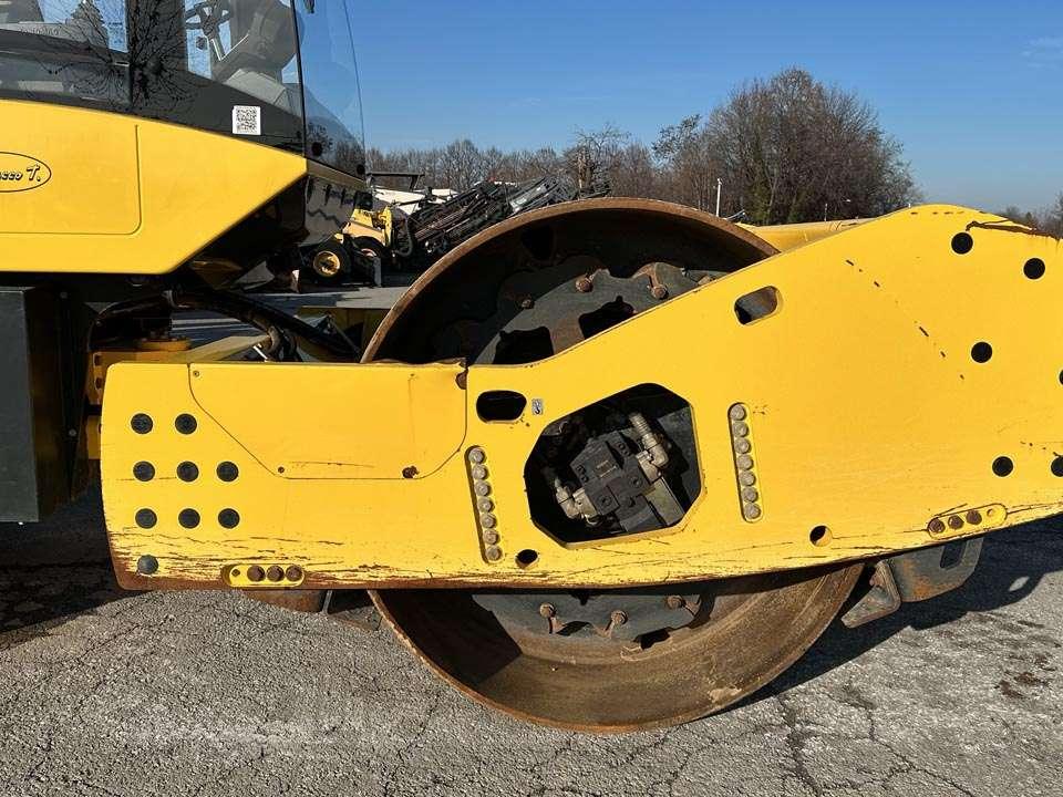 Bomag BW216 DH-5 Photo 10