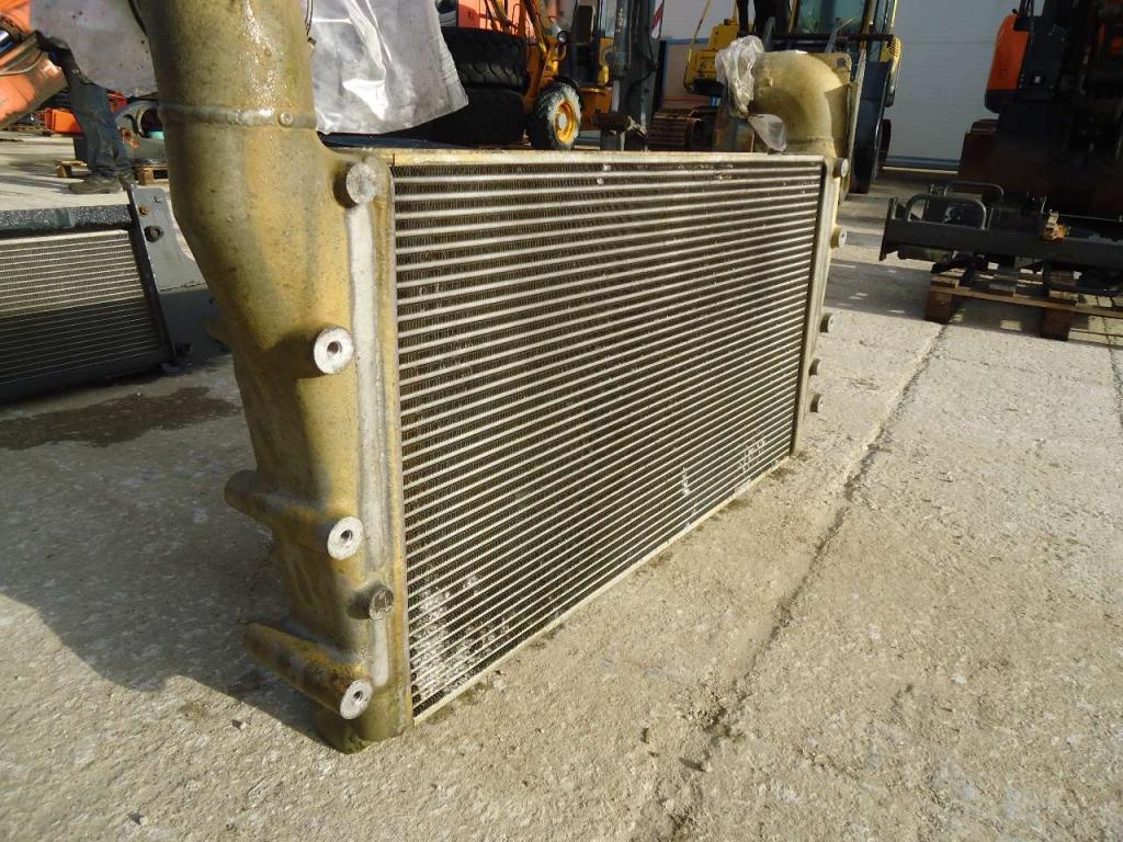 Radiateur intercooler pour Hitachi ZW310 Photo 4