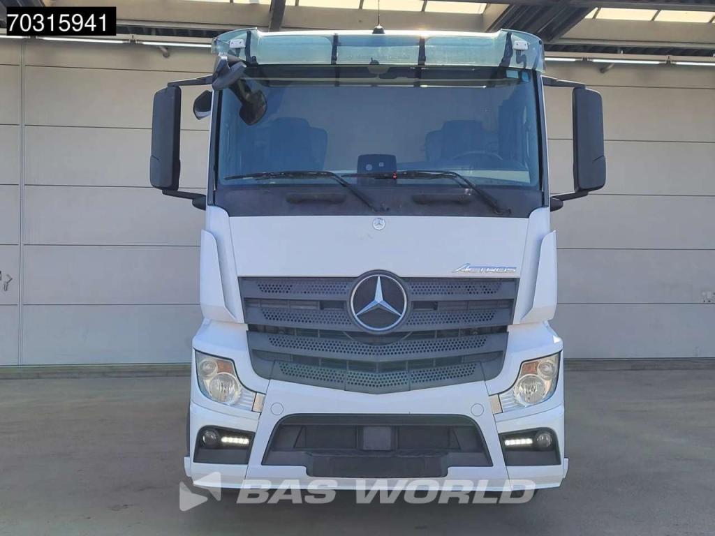 Mercedes-Benz Actros 1843 4X2 ClassicSpace Retarder Photo 6