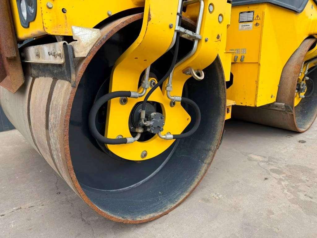Bomag BW 138 AD-5 Photo 11