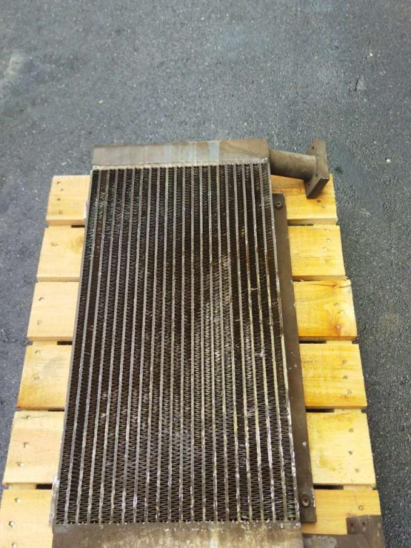 Refroidisseur d'huile hydraulique pour Liebherr L 554 Photo 2