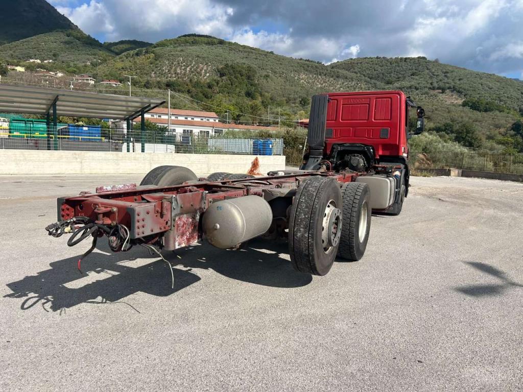 Iveco STRALIS HI-STREET 260S31 Photo 17