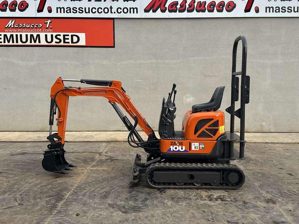 Hitachi ZX10U-2 Photo 2