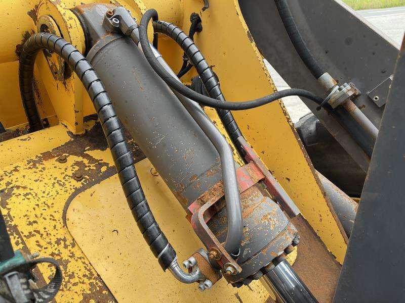 Volvo L 70 C Photo 19