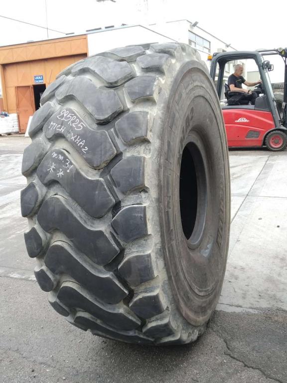 Michelin 29.5 R 25 Photo 3
