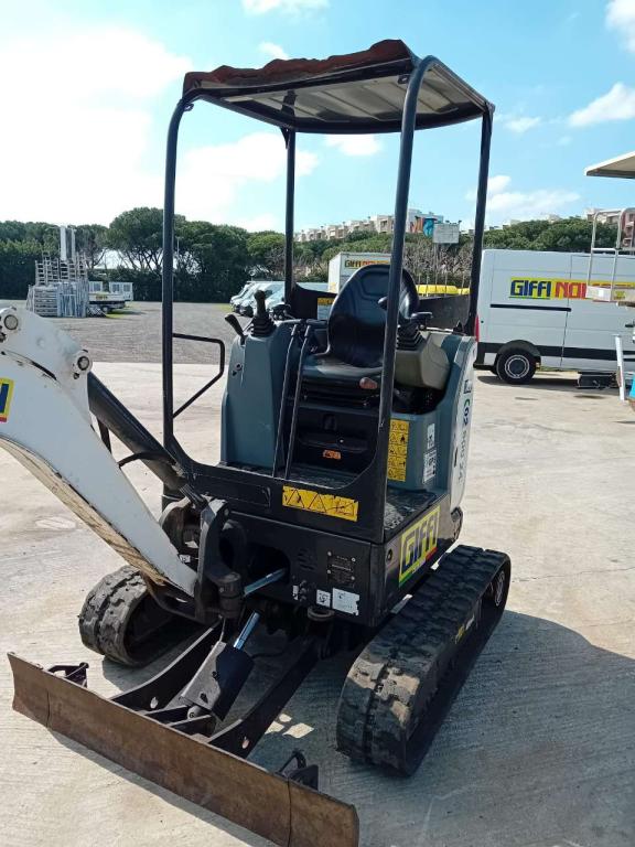 Bobcat E17Z Photo 2